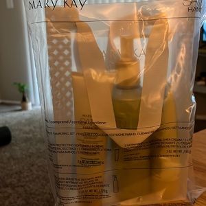 Mary Kay White Tea & Citrus Satin Hands Set